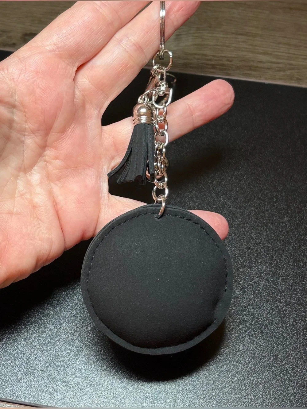 Source Unknown glam round
